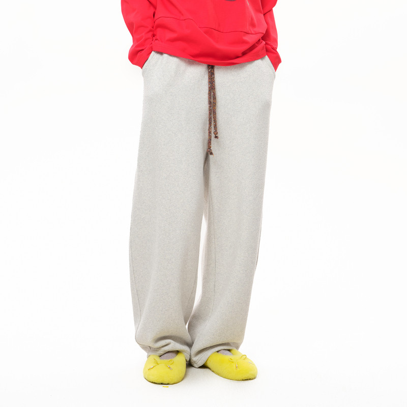 松紧腰、口袋、加绒