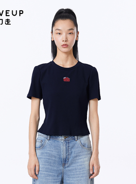 【商场同款】MOVEUP幻走2023夏季新款 绣花坑条小众设计短款T恤女