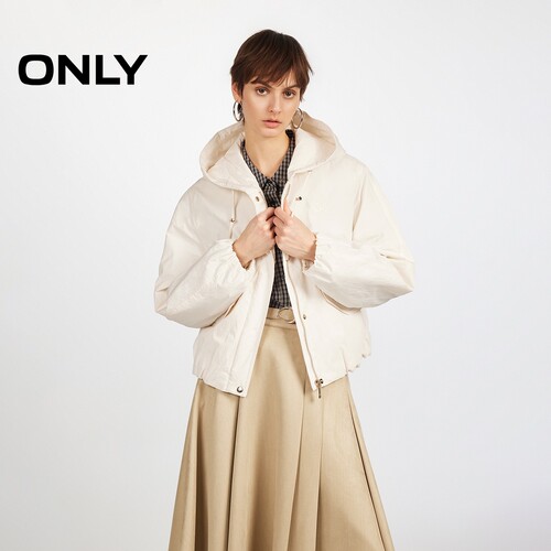 ONLY蓬松大口袋廓形防风抽绳棉服