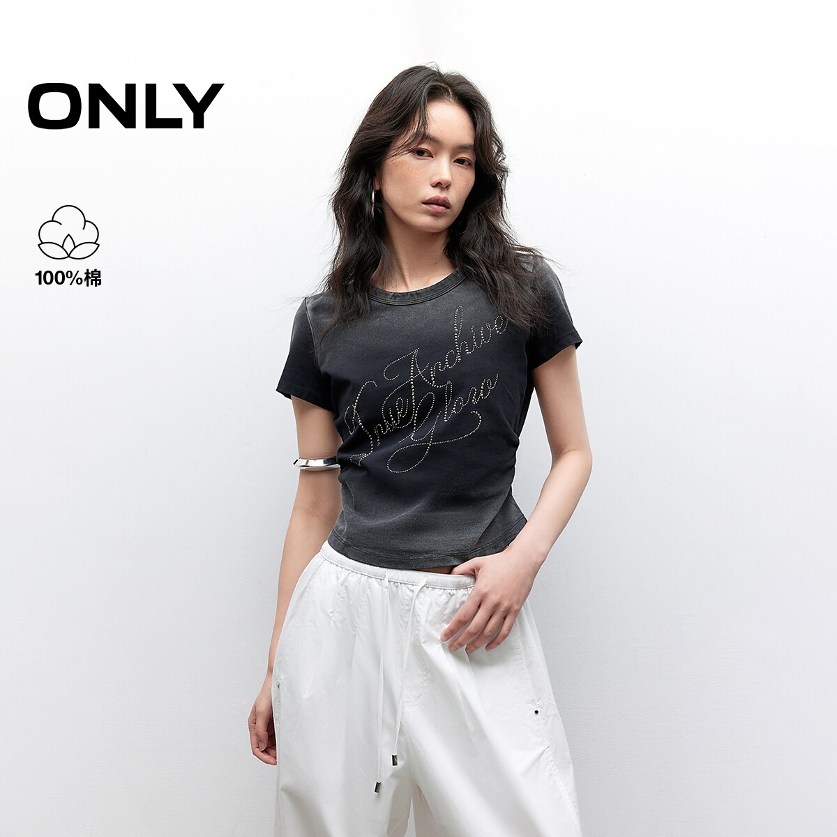 【ONLY奥莱】夏季款渐变水洗吸睛水钻贴字显瘦抽褶纯棉短袖T恤女