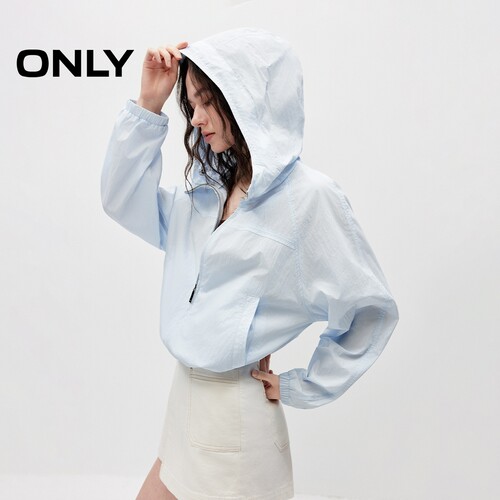 ONLY透气高领连帽插肩袖薄款外套