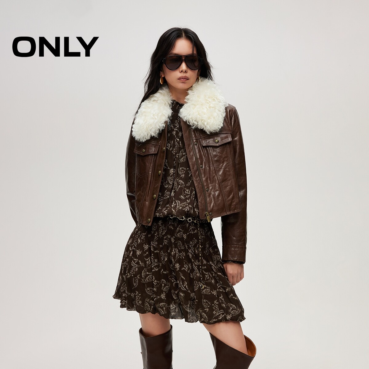 【ONLY奥莱】春季复古摩登羊皮可拆卸毛领直筒短款真皮皮衣女
