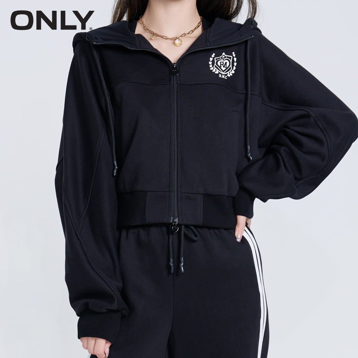 �ۻ��㣺E03 �ں�JET BLACK 175/92A/XL ONLY���ɶ̿����ñ����
