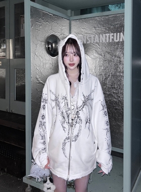 Thug Club重磅龙骨印花铆钉做旧连帽卫衣高街风休闲开衫潮牌外套