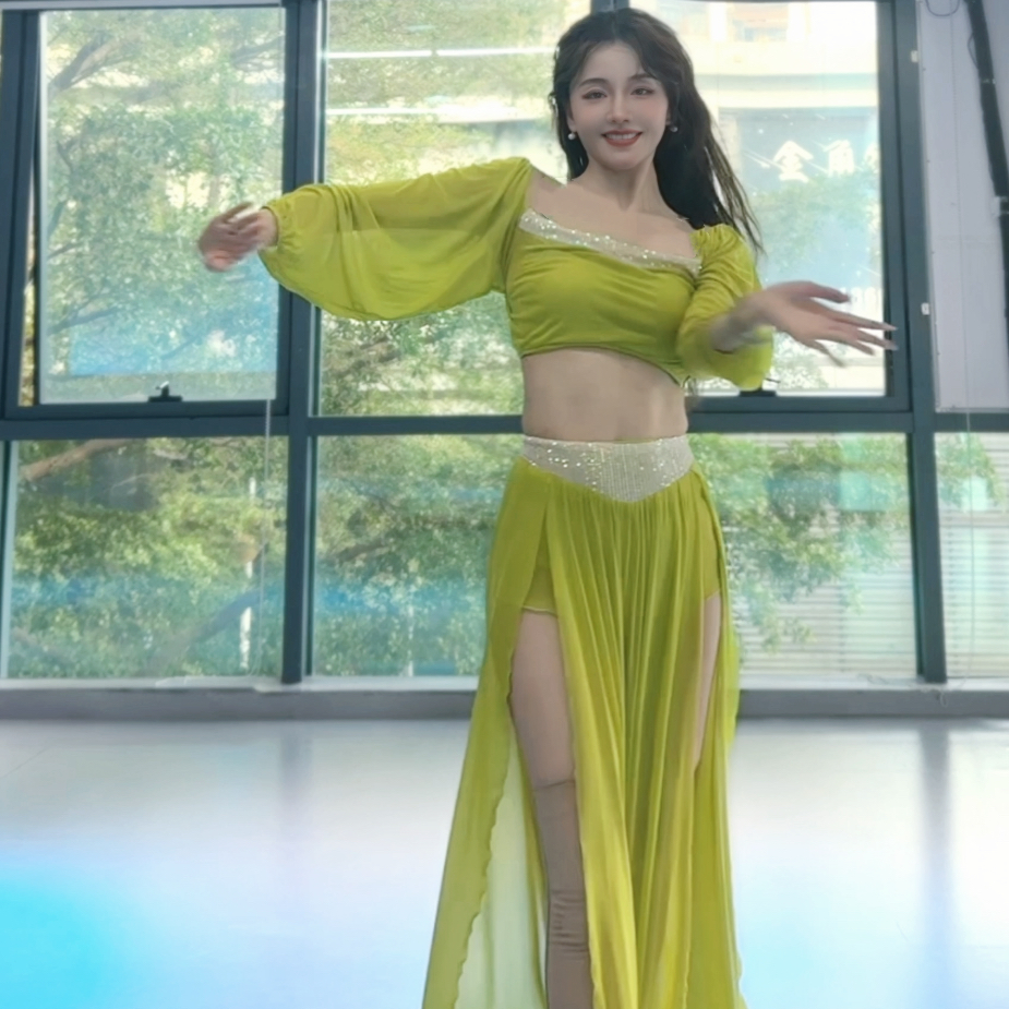 悦梦风璐肚皮舞新款套装演出服班服性感气质练功服绿色网纱裙初学