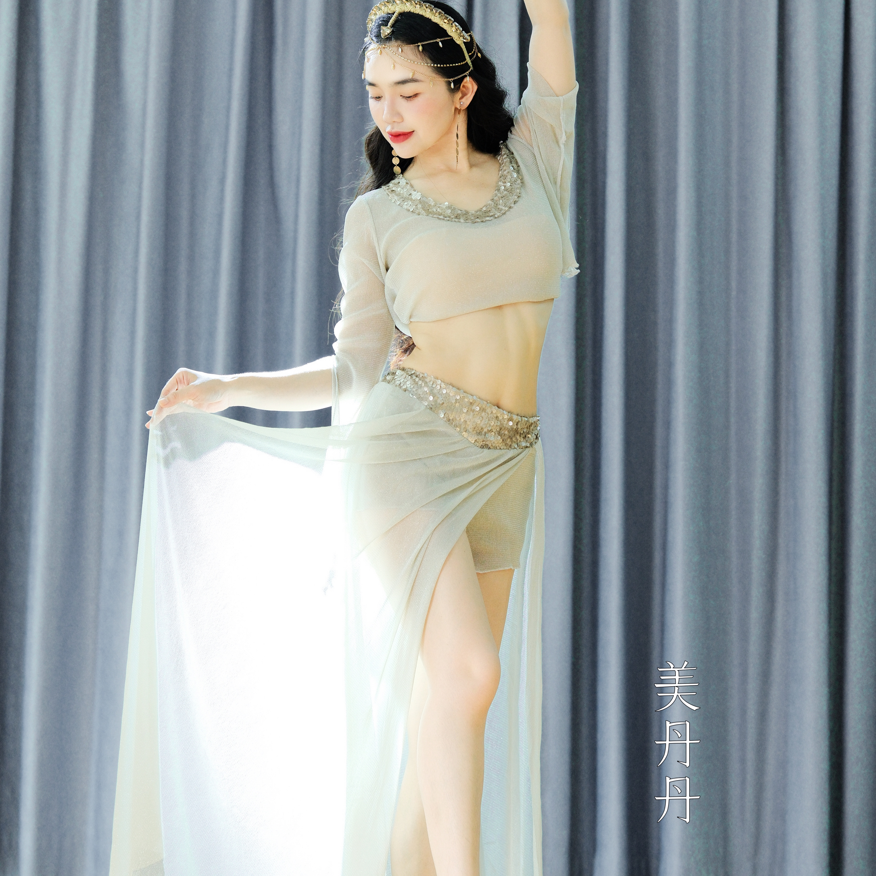 悦梦风璐肚皮舞新款套装演出服班服性感气质仙女练功福初学东方舞
