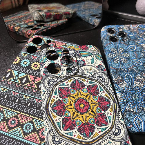 Apple苹果14夜光民族风手机壳