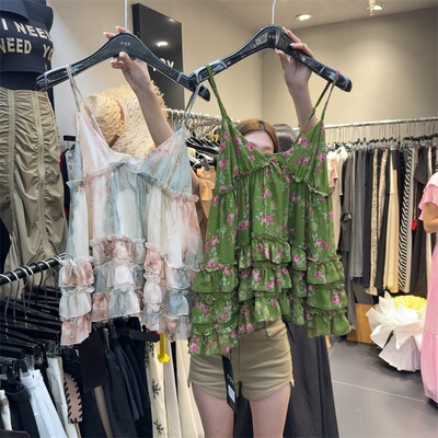 小清新碎花木耳边吊带上衣女