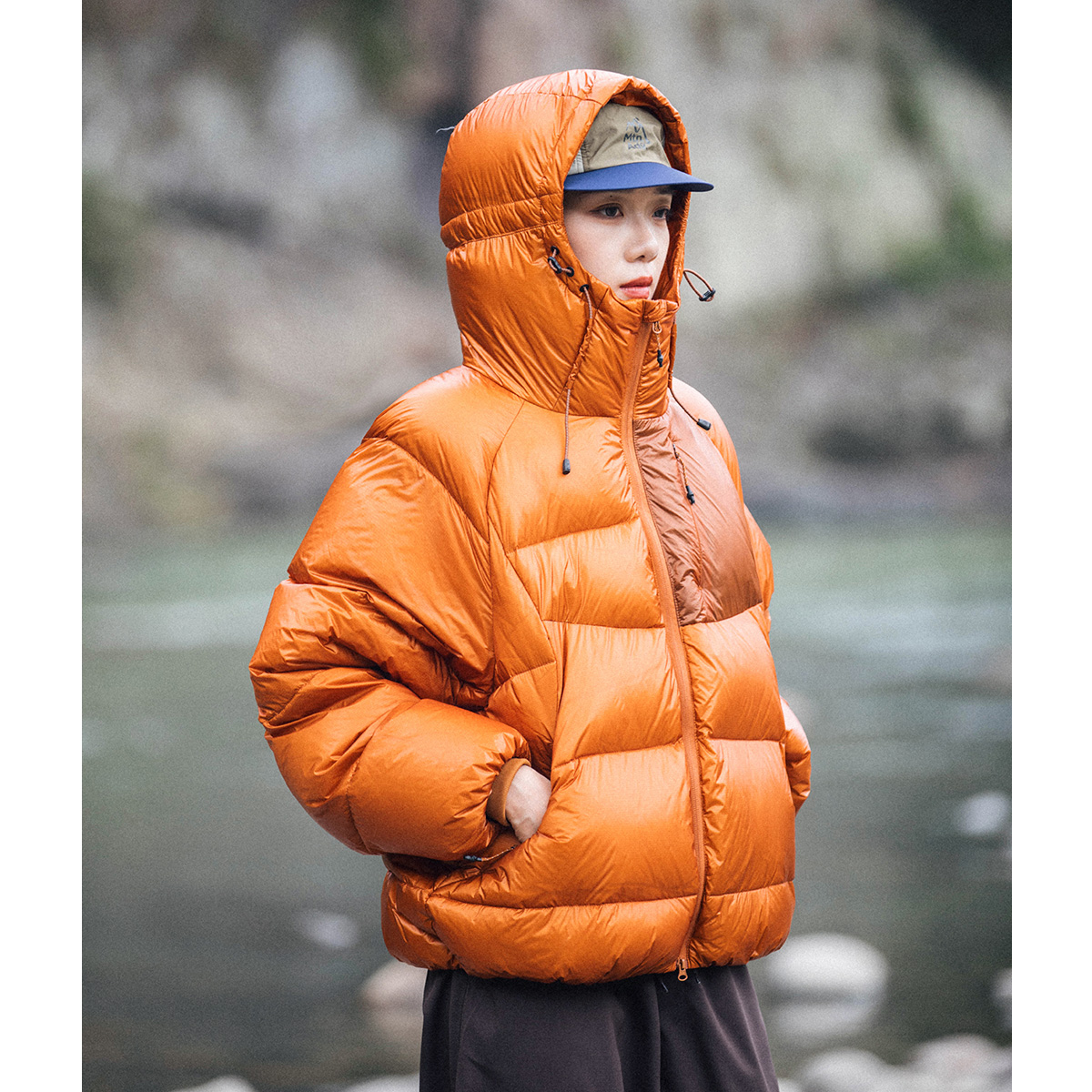 800蓬山系户外防水连帽羽绒服