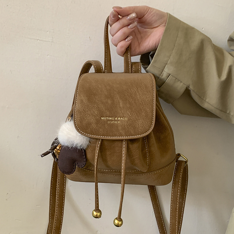 高级感复古双肩包女2025新款秋冬时尚休闲通勤背包迷你学生小书包