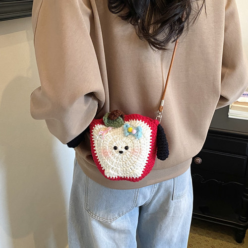 手工编织diy小包包女2026新款红色苹果小狗针织斜挎包迷你手机包