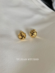 Tujiao 线条缠绕简约小巧设计感ins风高级百搭扭曲金色小圆球耳钉