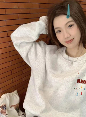 秋冬加绒圆领不带帽卫衣女宽松