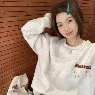 白灰色圆领不带帽卫衣女秋冬潮牌新款加绒宽松百搭小个子休闲上衣