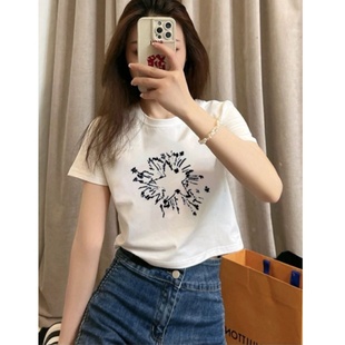 正肩白色小个子短款 爆款 韩版 t恤女2025新款 洋气短袖 圆领上衣夏季