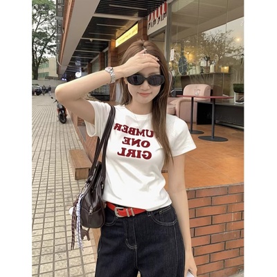 正肩圆领短袖t恤女2025新款夏季短款半袖修身印花字母小个子上衣