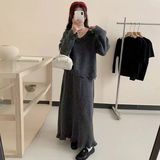 韩系设计感立体花朵毛衣女秋冬V领慵懒风宽松减龄针织衫两件套裙，女装运动套装，岚润乐美服饰