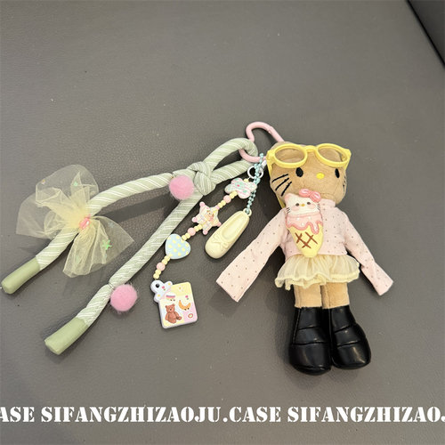 波点长袖衣服创意小猫车钥匙扣手机壳挂件书包挂绳个性百搭