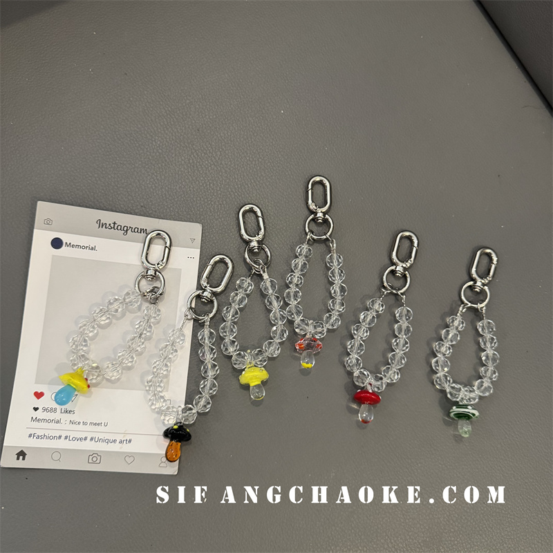 透色珠子蘑菇创意手机壳挂件书包包包挂饰车钥匙扣链条耳机套挂绳