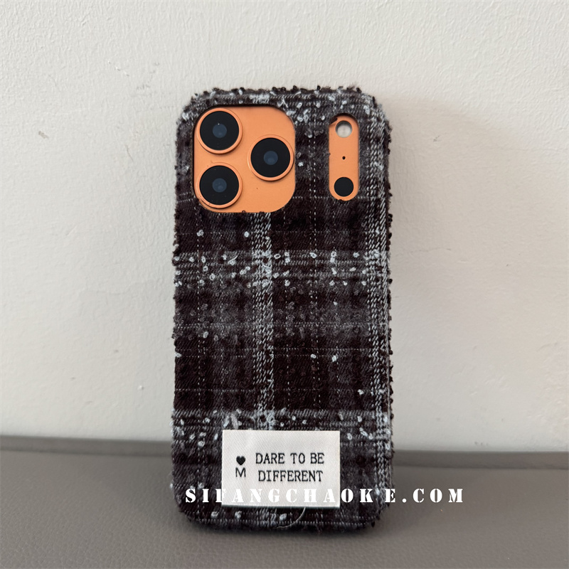 小香风毛绒初秋适用iPhone17ProMax手机壳15/14/16Pro套16PM壳简约