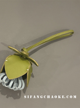 花朵车钥匙扣包包挂件书包墨绿色早秋链条手机壳挂饰创意