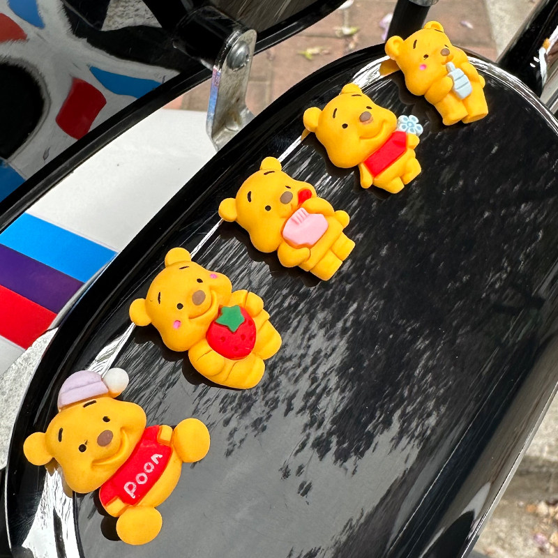 网红维尼熊电动车后视镜迷你可爱动漫电瓶车机车改造配件装饰贴