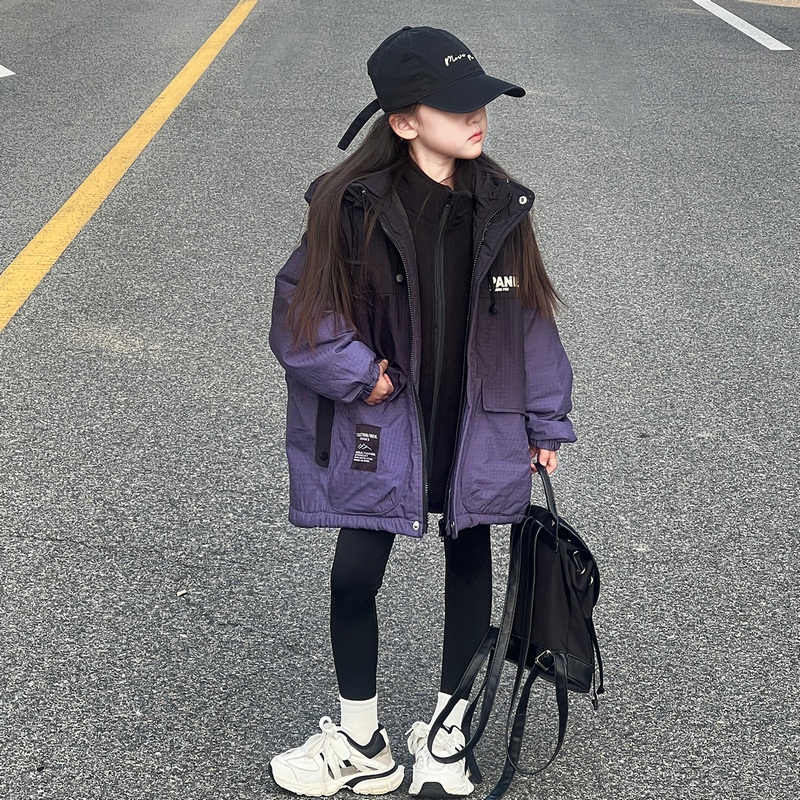 女童外套秋冬季加厚三合一冲锋衣