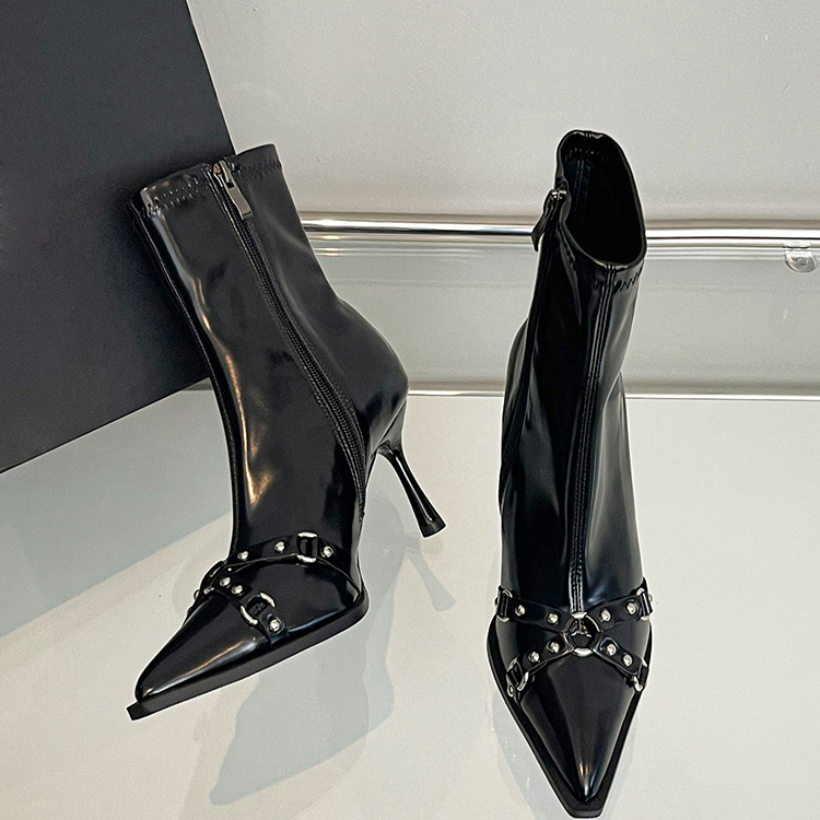 真皮气质复古百搭高跟加绒瘦瘦靴