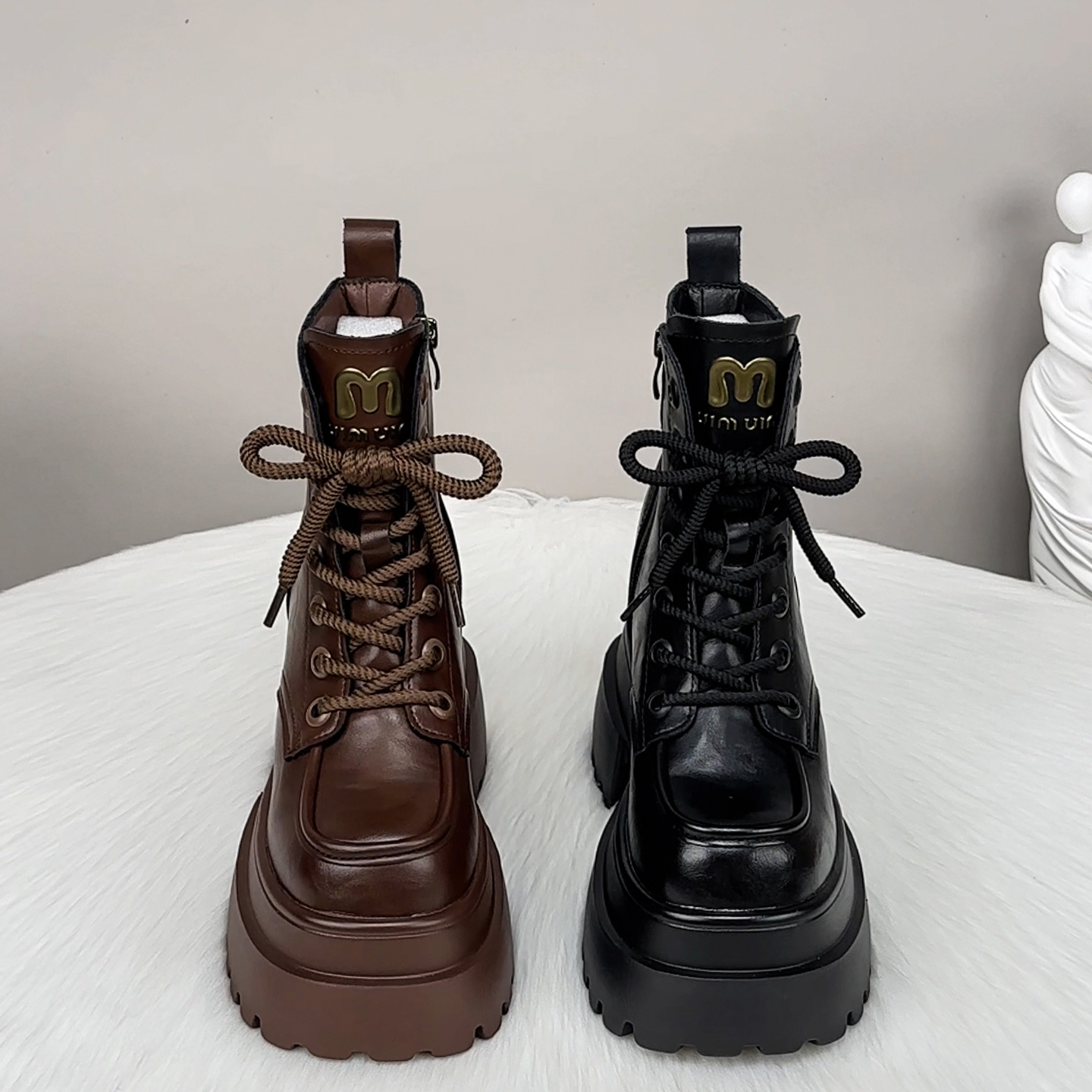 网红爆款复古小个子厚底加绒短靴