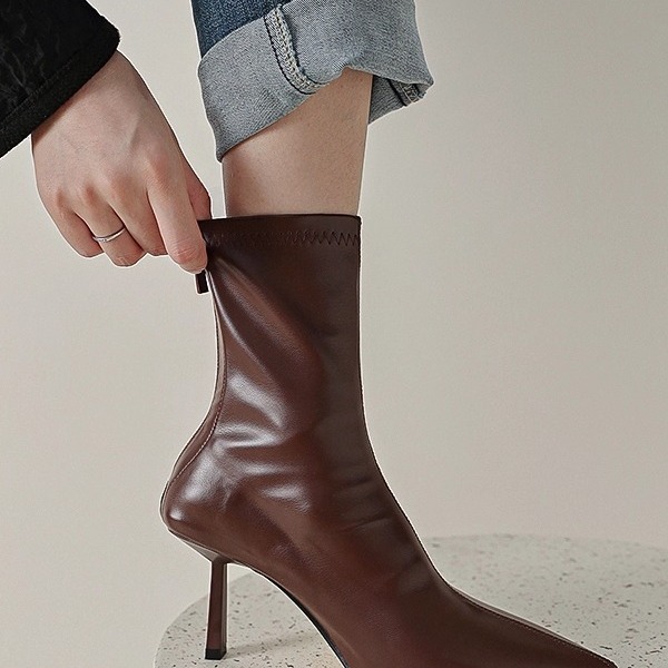 细高跟瘦瘦弹力靴真皮加绒马丁靴