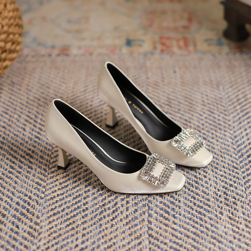 真皮单鞋女2025春季新款气质方头黑色高跟细跟浅口水钻百搭工作鞋,女鞋,浅口单鞋,淘宝优惠券,粉丝福利购,淘宝优惠卷