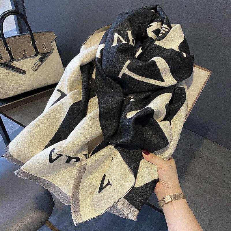 字母花朵围巾秋冬季新款欧美风高级感外搭防风保暖仿羊绒披肩围脖