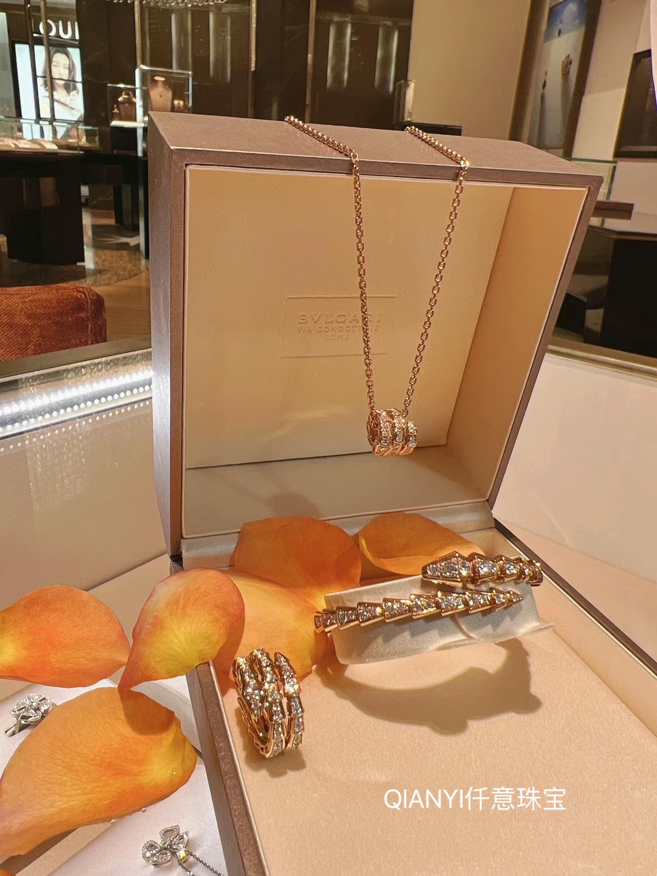 QIANYI仟意珠宝【灵蛇系列】白富美气质镶满钻镀18k金宴会款项链