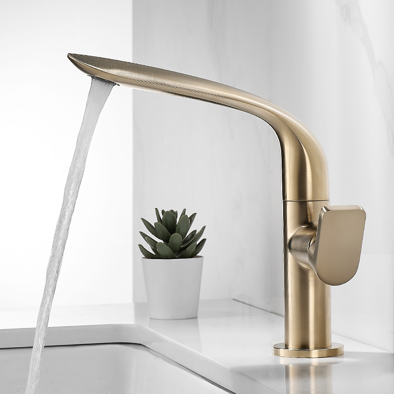 北欧轻奢洗手盆旋转水龙头全铜