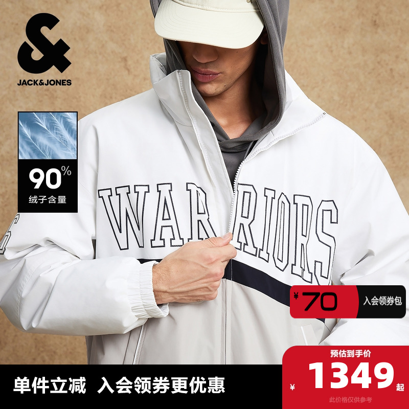 廓形版型；胸前及背后金州勇士球队标识