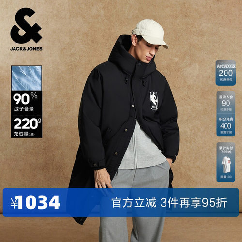 宽松版型；抽绳连帽领型；摁扣拉链双头门襟