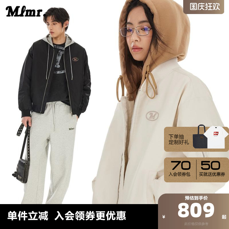 落肩宽松版型；白鸭绒/灰鸭绒内里填充