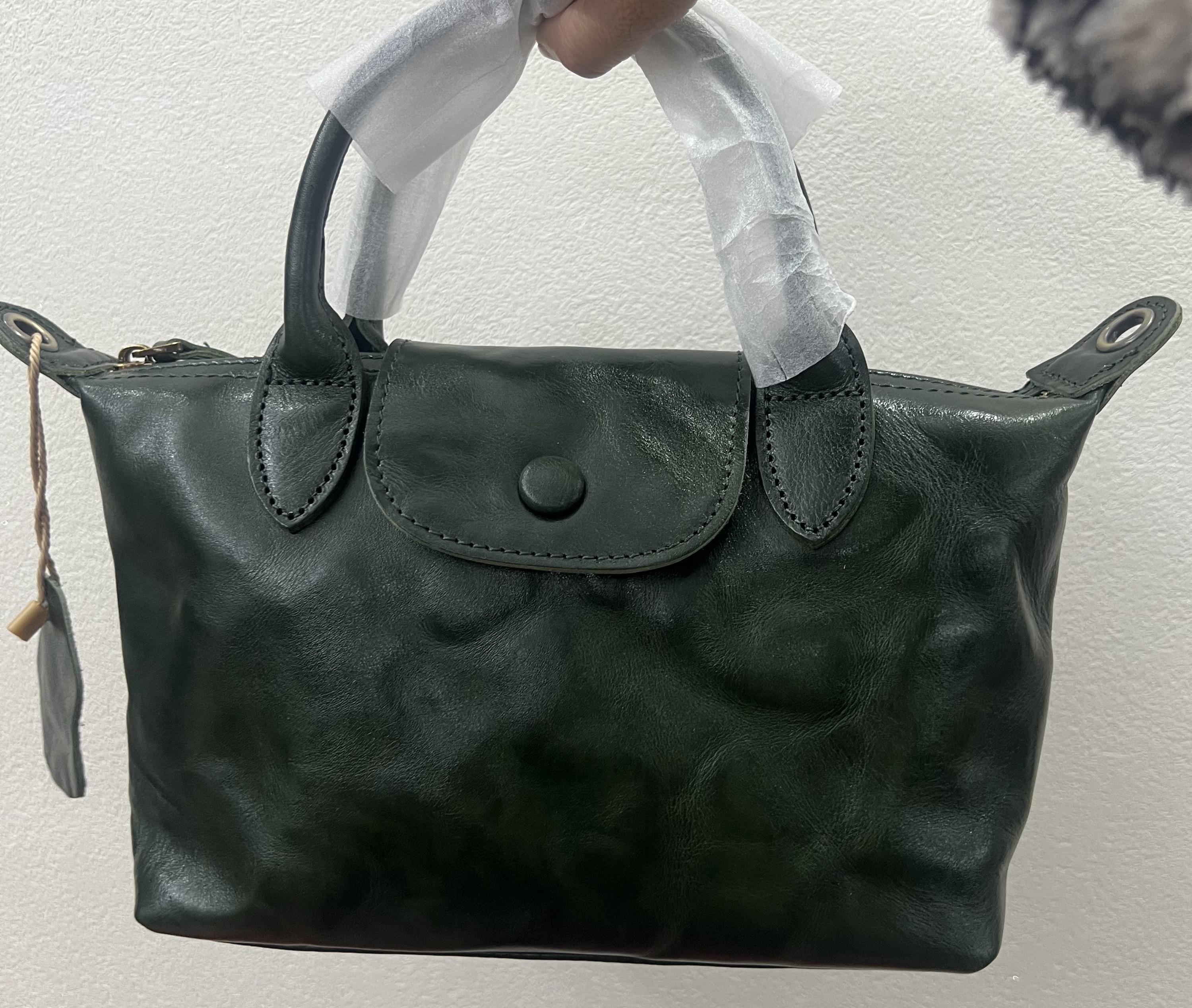 2026新款意大利头层树膏植鞣牛皮饺子包复古百搭女包斜挎