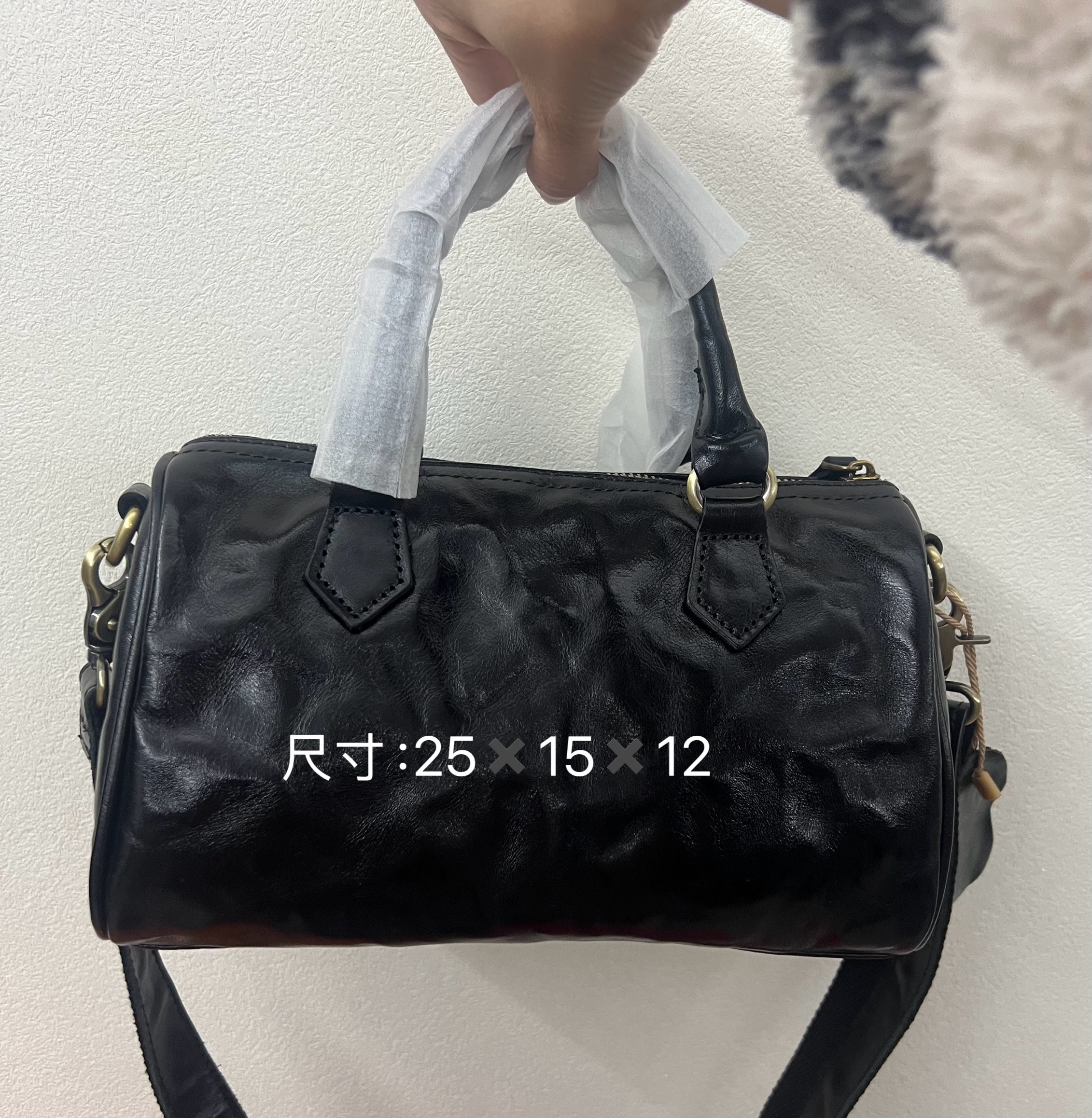 2026休闲简约风新款意大利头层树膏植糅刺绣爆款手提斜挎251512