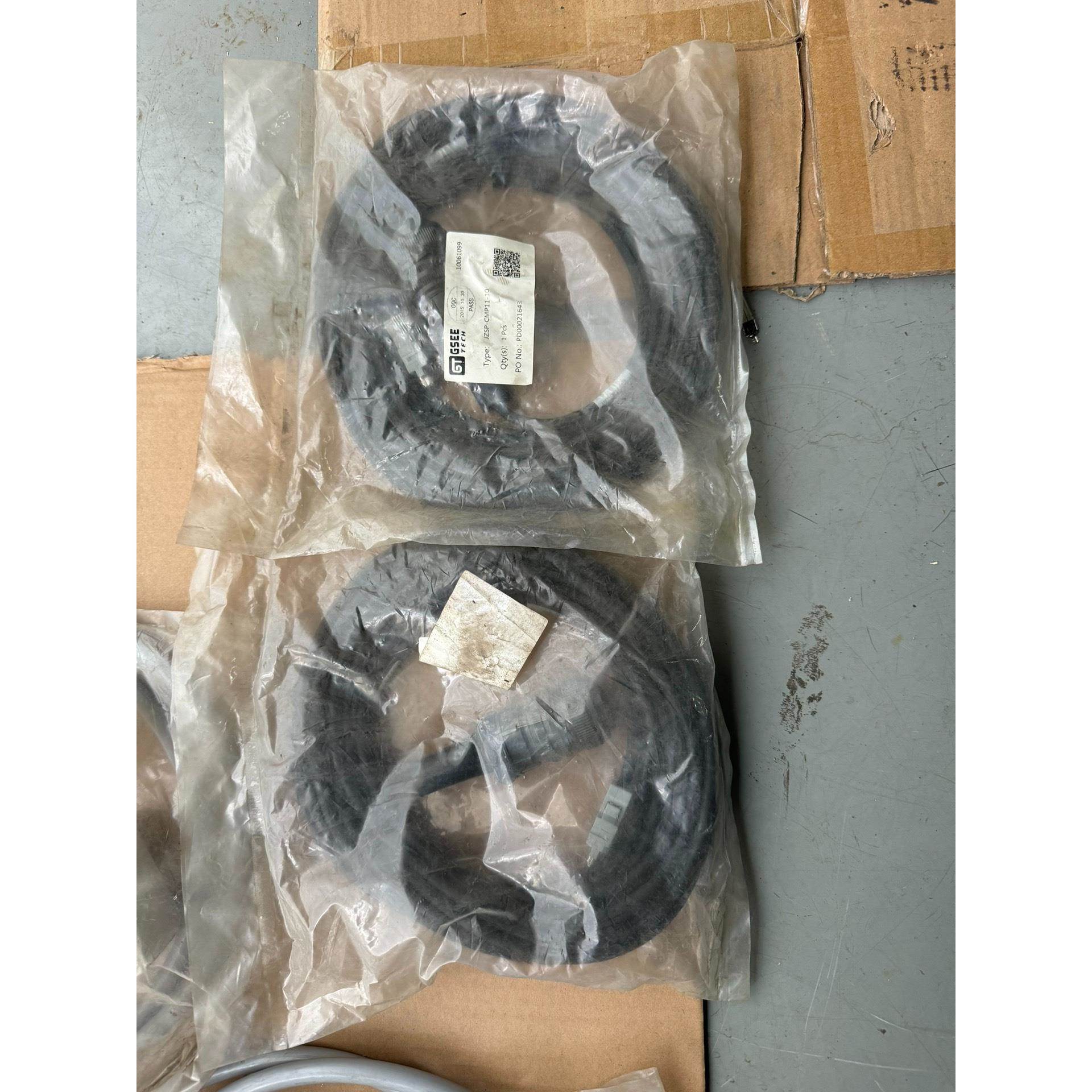 GSEE吉诺编码器线缆，型号JZSP-CMP11-10全新的
