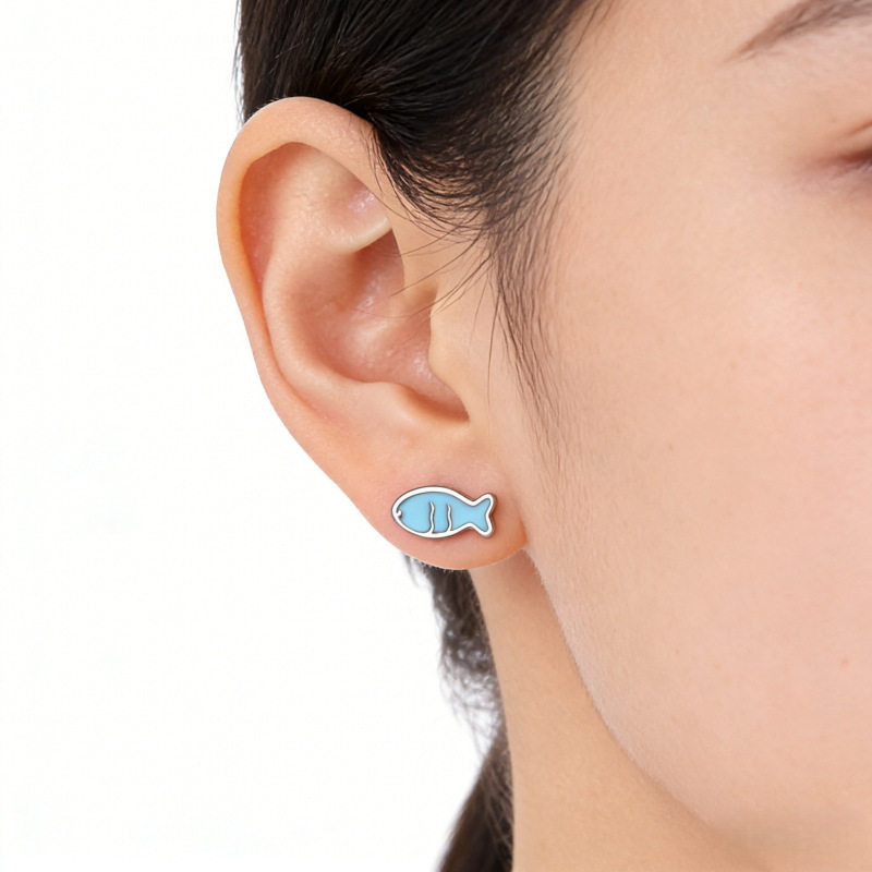 999足银猫咪小鱼耳钉女猫与鱼吃