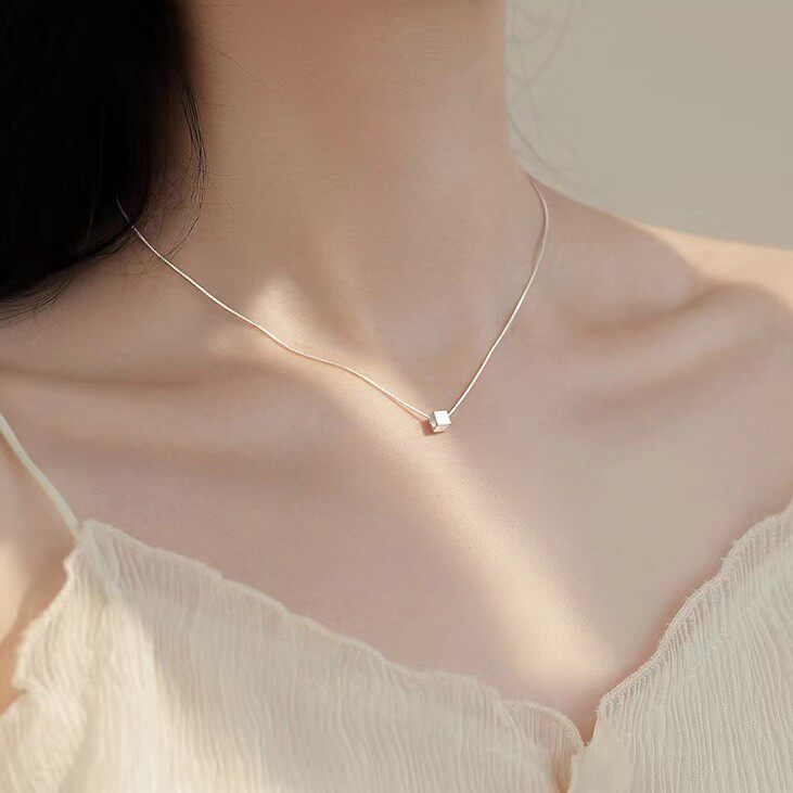 s925纯银小方块锁骨链女轻奢ins