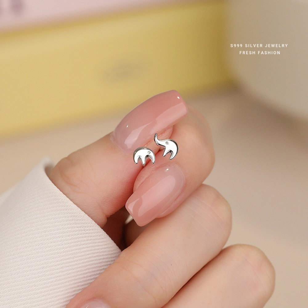 S999纯银简约迷你小象耳钉女时尚