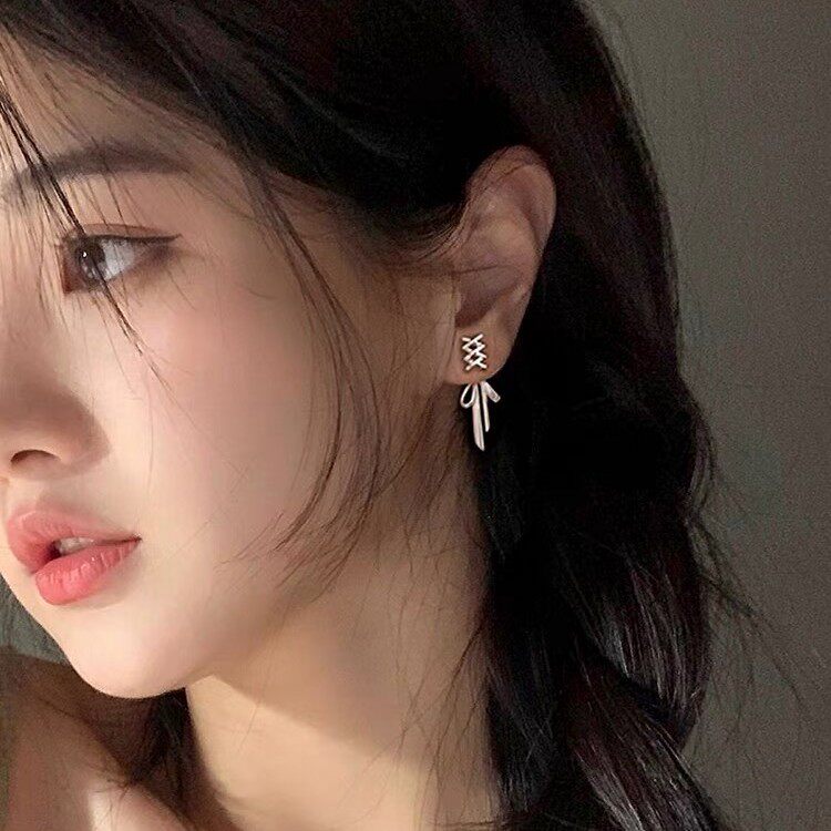 s925纯银丝带蝴蝶结耳钉一款两戴