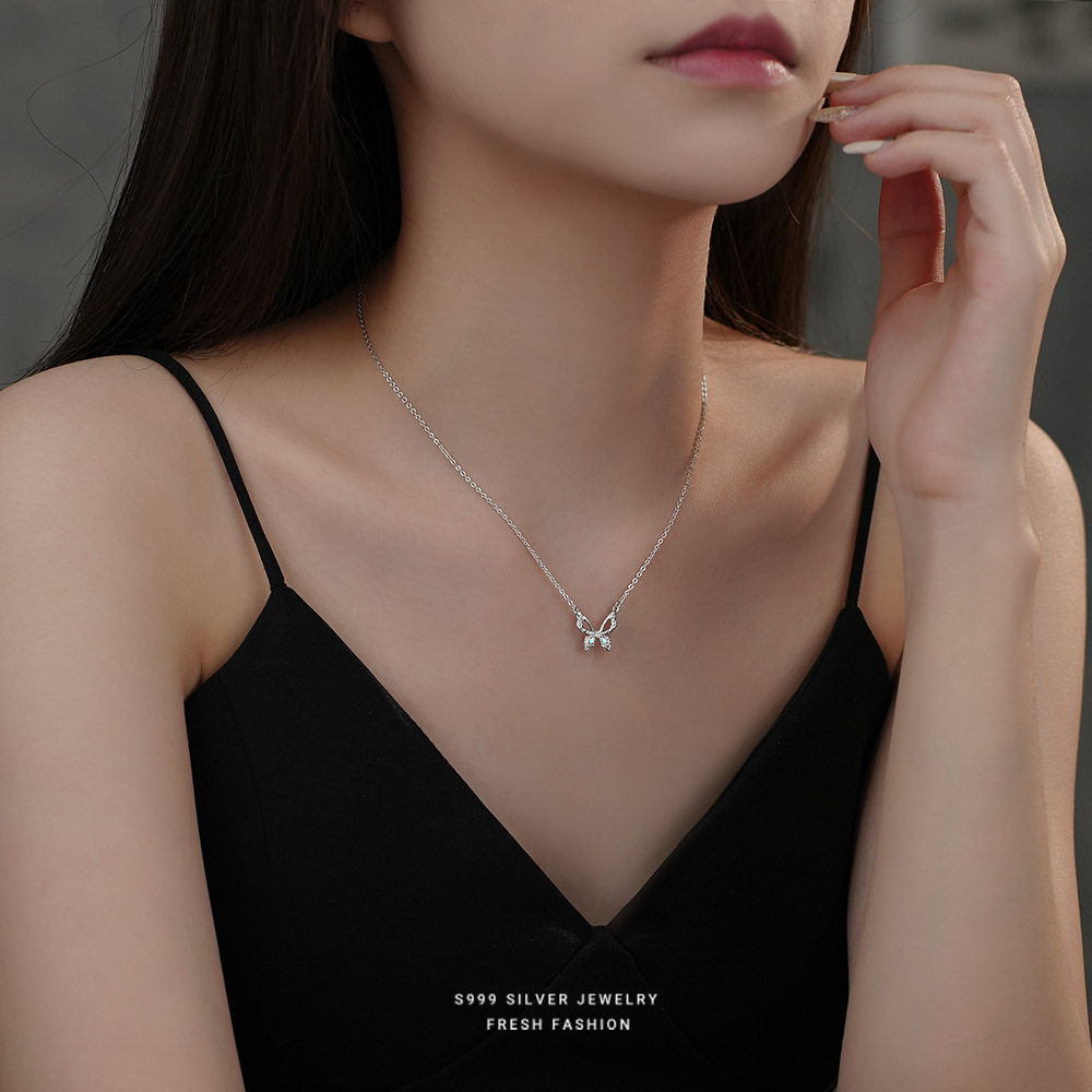 s999足银镂空蝴蝶项链女轻奢冷淡