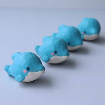 小海豚手工木雕小摆件卡通可爱鲸鱼车载治愈系海洋生物桌面装饰品