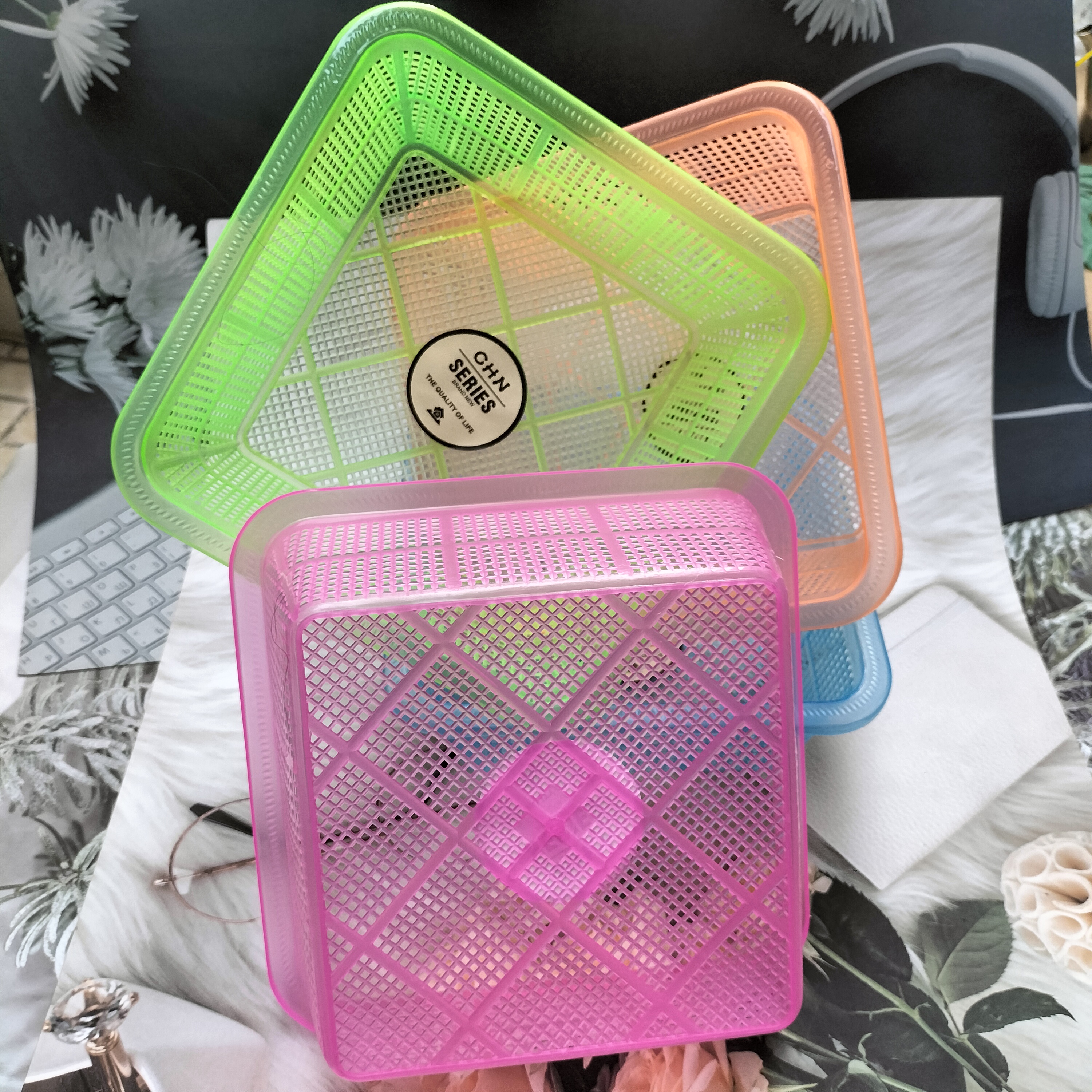 加厚塑料正方筛蔬菜果篮沥水篮小方形麻辣烫菜篮家用玩具收纳筐