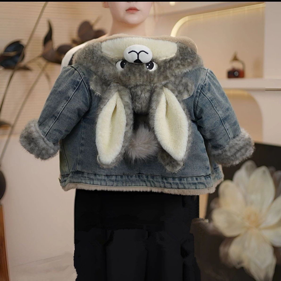 儿童冬季棉服2025新款男女童加绒加厚可爱百搭卡通兔子牛仔外套潮