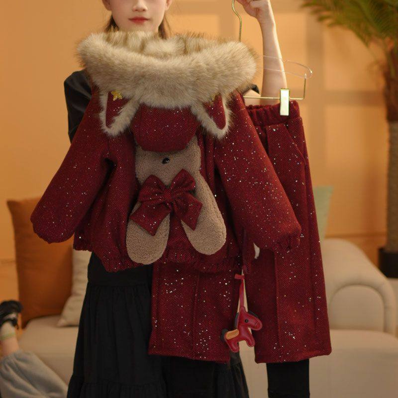 女童套装冬季2025年新年呢子连帽加厚加绒外套长裤两件套宝宝年服