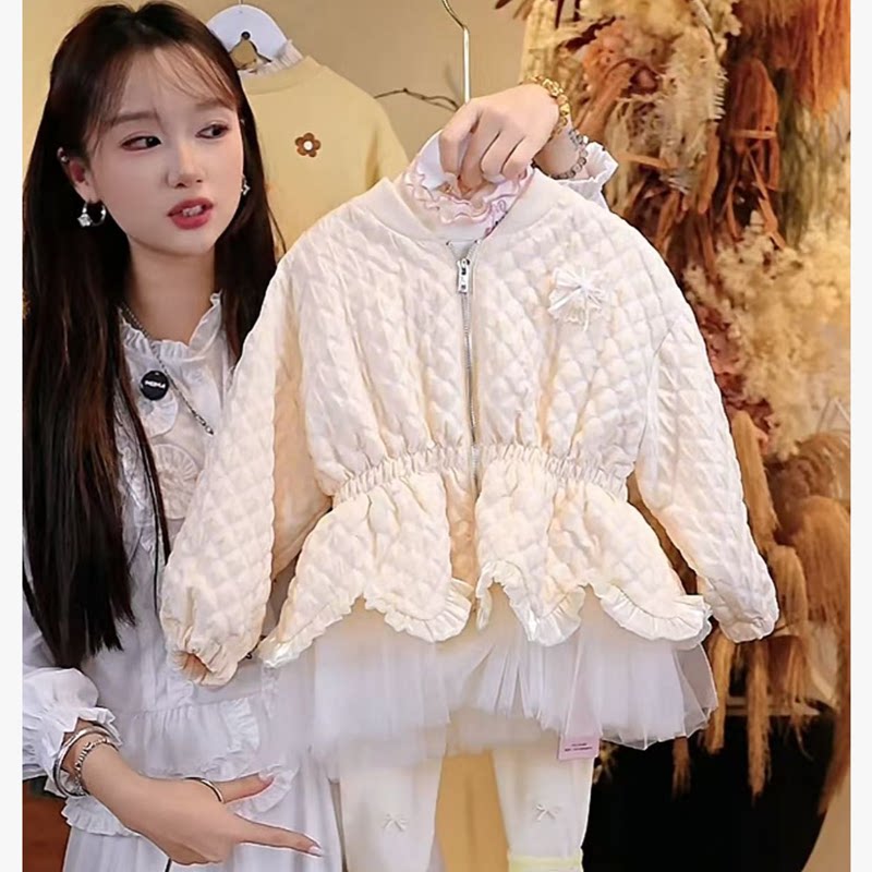 女童春秋装外套2026新款洋气小香风棒球服儿童拼接网纱公主上衣潮